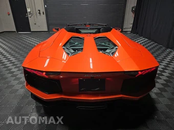 2014 Lamborghini Aventador LP 700-4 Convertible – miniatura 5
