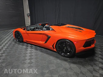 2014 Lamborghini Aventador LP 700-4 Convertible – miniatura 6