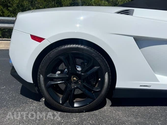 2014 Lamborghini Gallardo LP 550-2 Convertible - miniatura 39