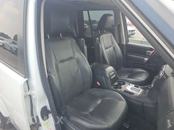 2014 Land Rover LR4 LUX - miniatura 8