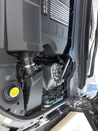 2014 Land Rover Range Rover HSE – miniatura 21