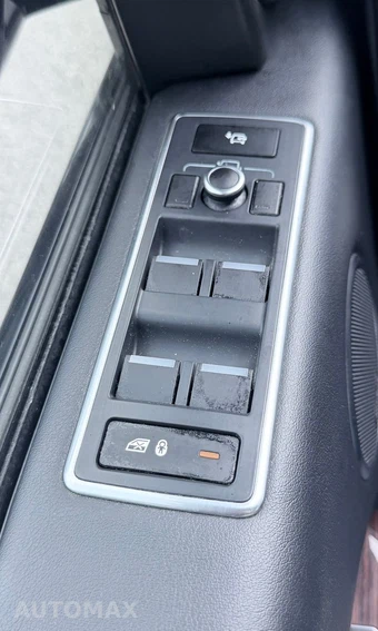 2014 Land Rover Range Rover HSE - miniatura 31