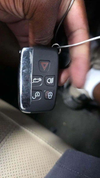 2014 Land Rover Range Rover Sport HSE – miniatura 17