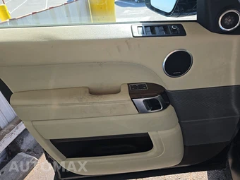 2014 Land Rover Range Rover Sport HSE - miniatura 9