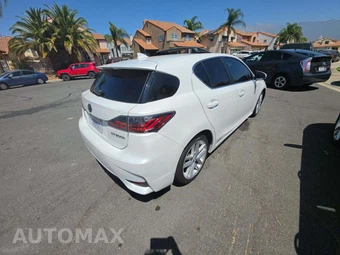 2014 Lexus CT 200h – miniatura 3