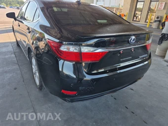 2014 Lexus ES 300h - miniatura 4
