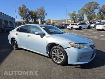 2014 Lexus ES 300h - miniatura 3