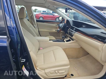 2014 Lexus ES 300h – miniatura 8