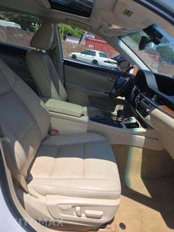 2014 Lexus ES 300h – miniatura 18