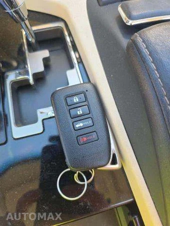 2014 Lexus ES 300h – miniatura 8