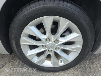 2014 Lexus ES 300h – miniatura 23