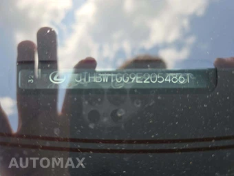 2014 Lexus ES 300h – miniatura 5