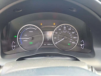 2014 Lexus ES 300h – miniatura 9