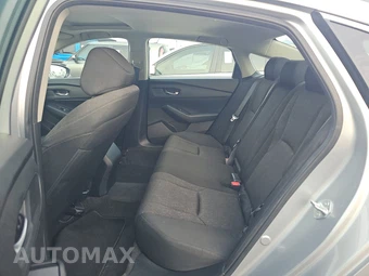 2014 Lexus ES 300h – miniatura 13