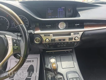 2014 Lexus ES 350 – miniatura 11