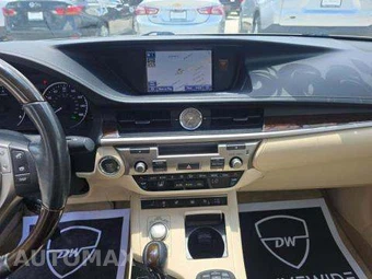 2014 Lexus ES 350 – miniatura 10