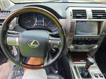 2014 Lexus GX 460 – miniatura 10
