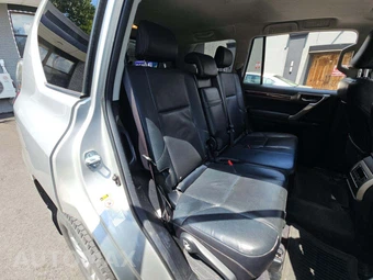 2014 Lexus GX 460 – miniatura 17