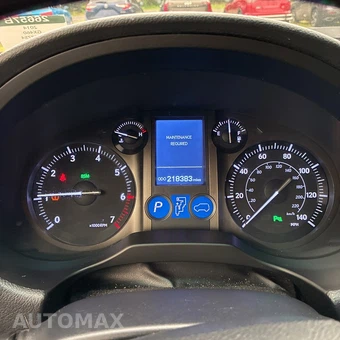 2014 Lexus GX 460 - miniatura 15