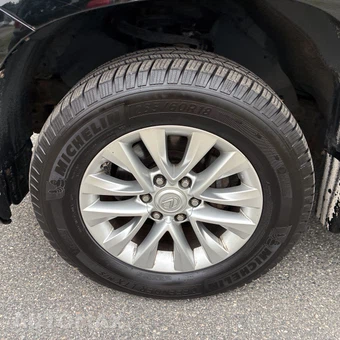 2014 Lexus GX 460 - miniatura 23