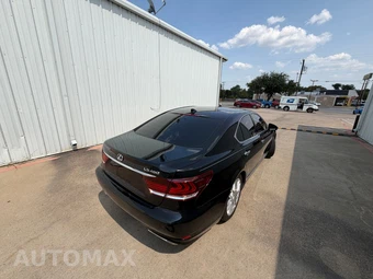 2014 Lexus LS 460 - miniatura 13