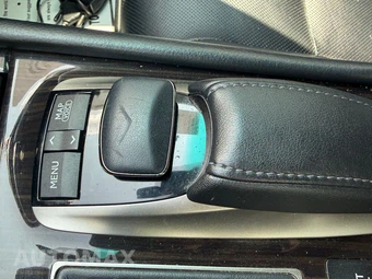 2014 Lexus LS 460 - miniatura 30