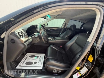 2014 Lexus LS 460 - miniatura 33