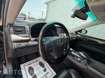 2014 Lexus LS 460 - miniatura 35
