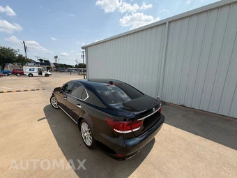 2014 Lexus LS 460 - miniatura 9