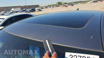 2014 Lexus LS 460 – miniatura 24