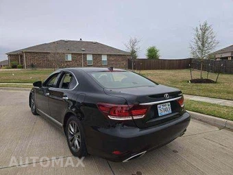 2014 Lexus LS 460 – miniatura 2