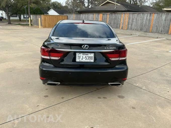 2014 Lexus LS 460L - miniatura 8