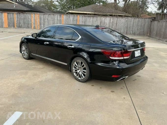 2014 Lexus LS 460L - miniatura 9