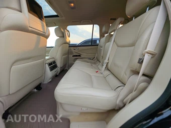 2014 Lexus LX 570 - miniatura 13