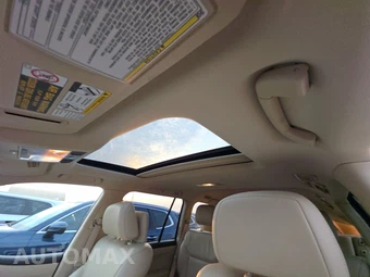 2014 Lexus LX 570 - miniatura 20