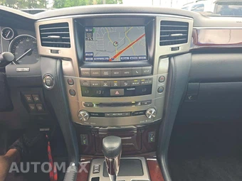 2014 Lexus LX 570 – miniatura 7
