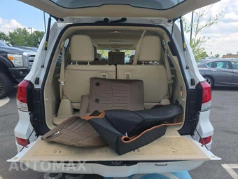 2014 Lexus LX 570 – miniatura 15