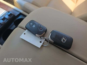 2014 Lexus LX 570 – miniatura 8
