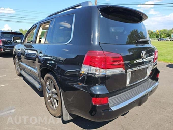 2014 Lexus LX 570 - miniatura 2