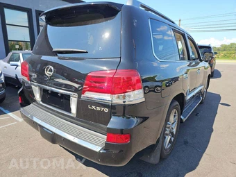2014 Lexus LX 570 - miniatura 3