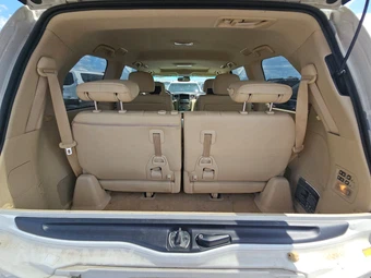 2014 Lexus LX 570 – miniatura 17