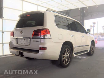 2014 Lexus LX 570 – miniatura 4