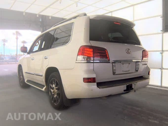 2014 Lexus LX 570 – miniatura 6