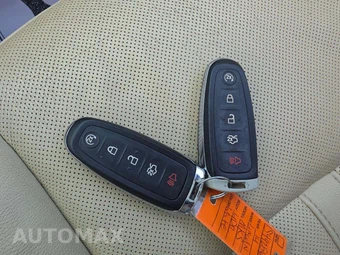 2014 Lincoln MKS – miniatura 8