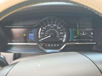 2014 Lincoln MKS – miniatura 9
