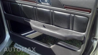 2014 Lincoln MKT w/Limo Pkg - miniatura 22