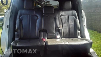 2014 Lincoln MKT w/Limo Pkg - miniatura 24