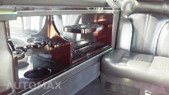 2014 Lincoln MKT w/Limo Pkg - miniatura 27