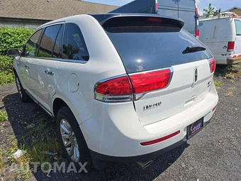 2014 Lincoln MKX - miniatura 2