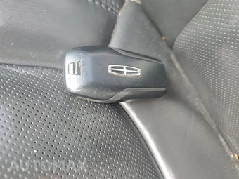 2014 Lincoln MKZ – miniatura 14